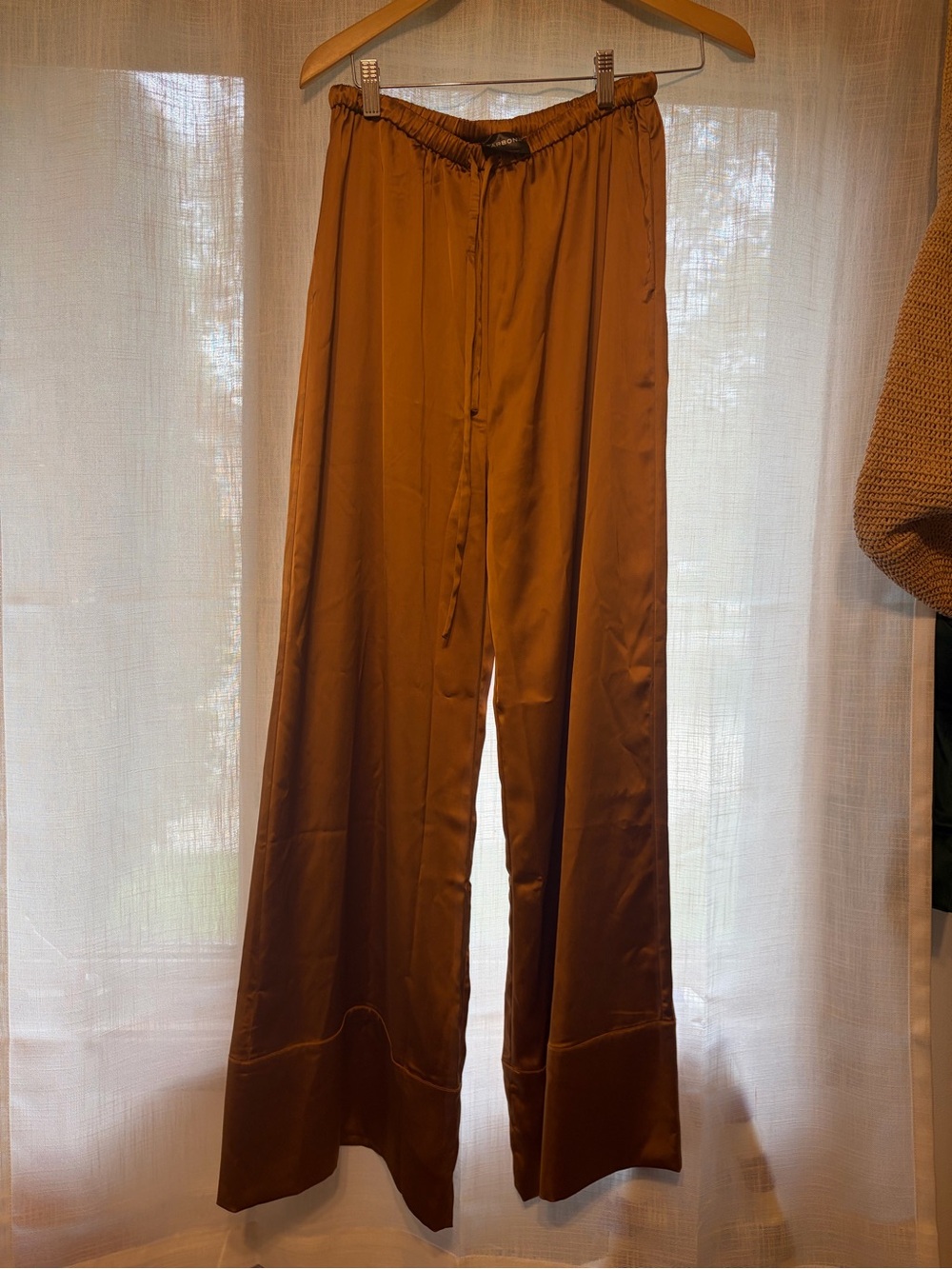 Carbon 38 Satin Wide Leg Pant - Rust - Picture 3 of 7